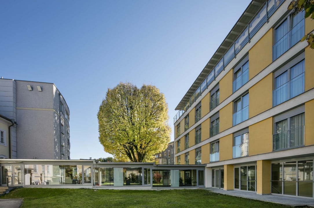 Gartenanlage ARCOTEL Castellani Salzburg