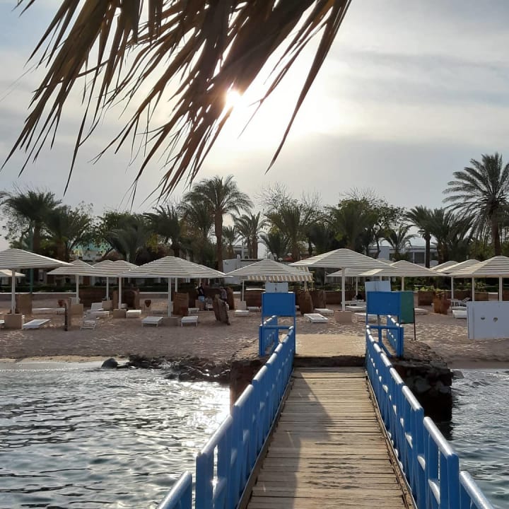 Strand Menaville Safaga