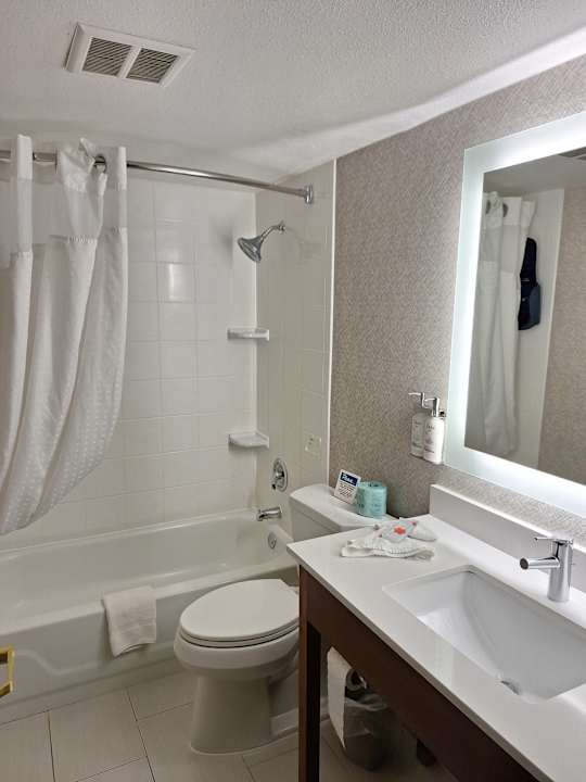 Zimmer Holiday Inn Express Chicago-Downers Grove by IHG