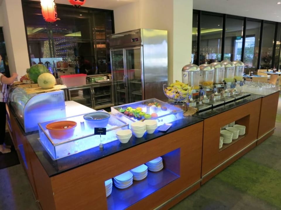 "besseres" Frühstück Parkroyal Collection Marina Bay