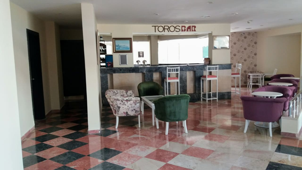 Lobby Asteria Collection Side