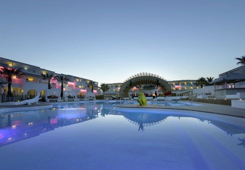 Pool Ushuaia Ibiza Beach Hotel - The Tower / The Club - Adults only