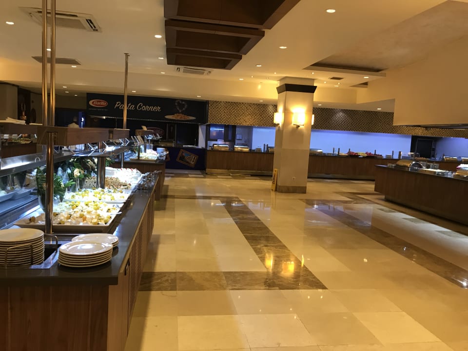 Buffet, wiederholt sich  Calimera Serra Palace