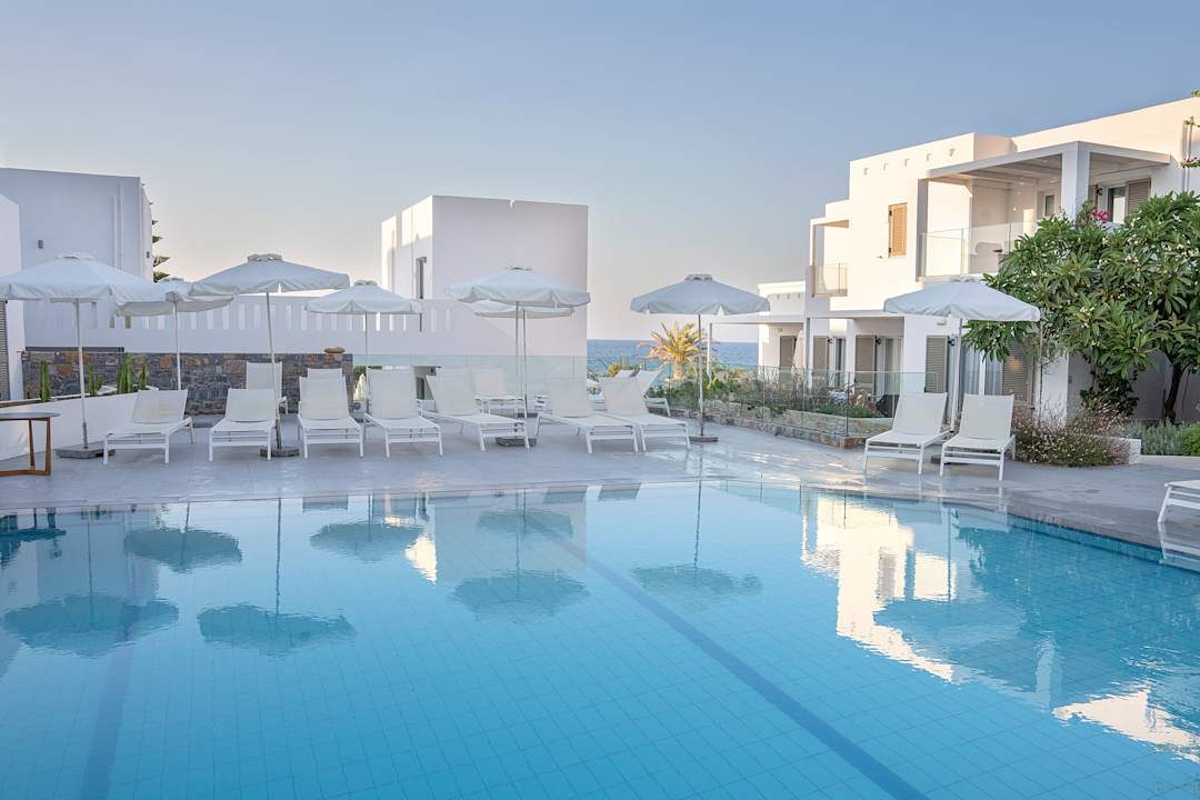 Pool Maritimo Beach Hotel