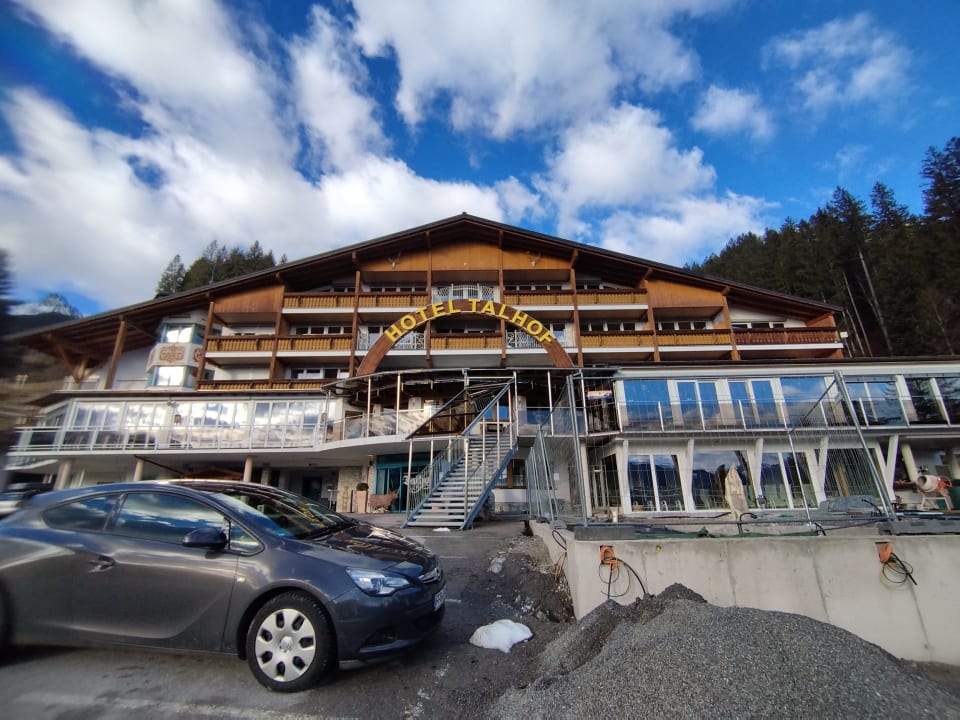 Außenansicht Panoramahotel Talhof Garni