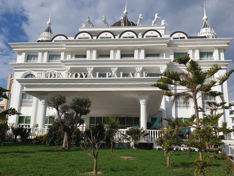 Außenansicht Side Royal Palace Hotel & Spa