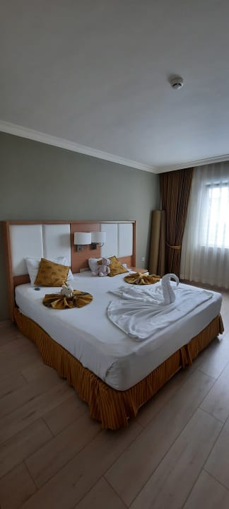 Zimmer Hotel Royal Garden Beach