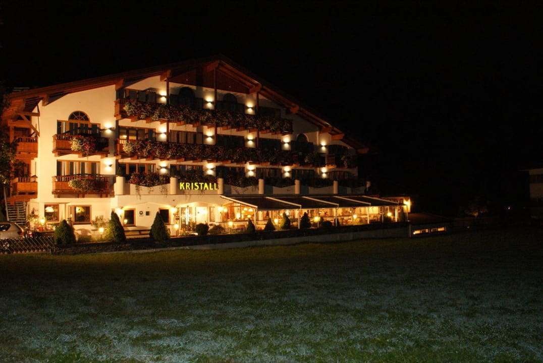 Kristall abends  Verwöhnhotel Kristall