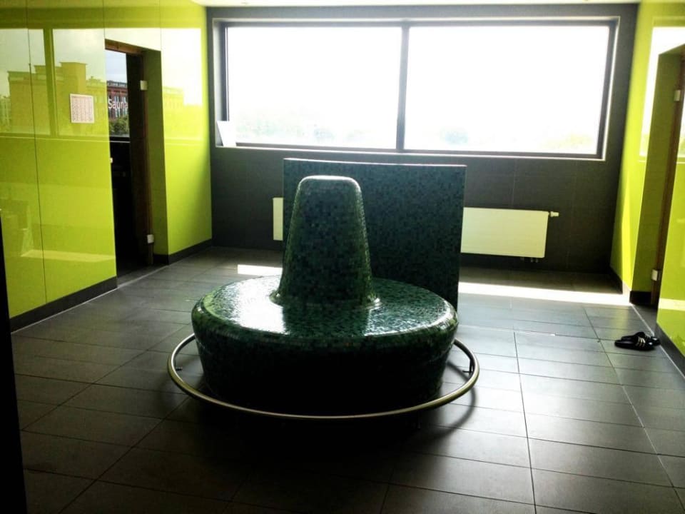 Am SPA Bereich Vienna House by Wyndham Andel's Berlin