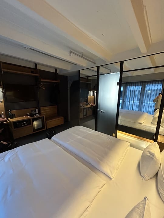 Zimmer GINN Hotel Hamburg Elbspeicher
