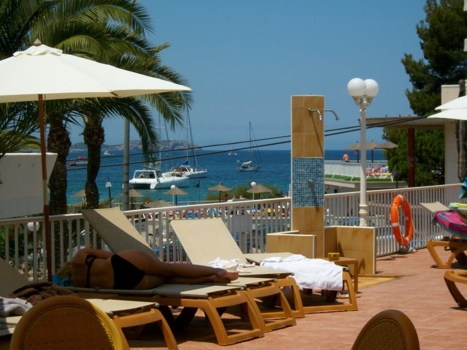 Vom Pool aus Hotel Osiris