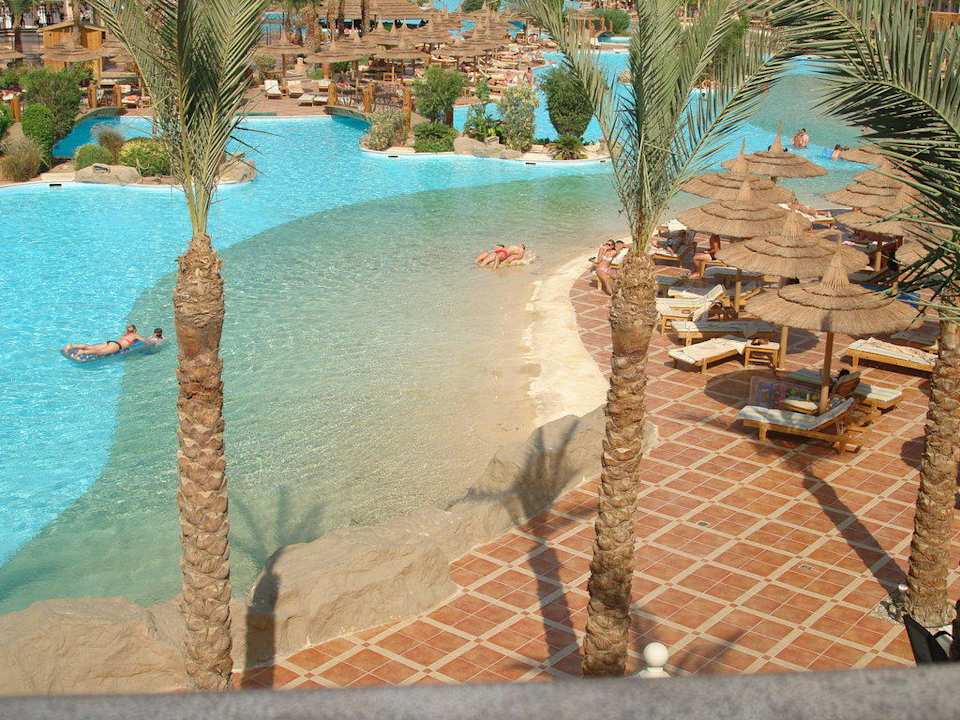 Бассейн Pickalbatros Palace Resort