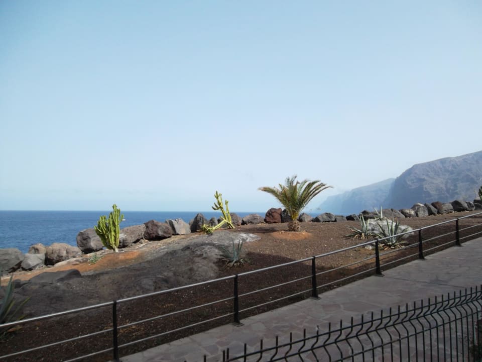 Rechts: Los Gigantes Barceló Santiago - Adults Only