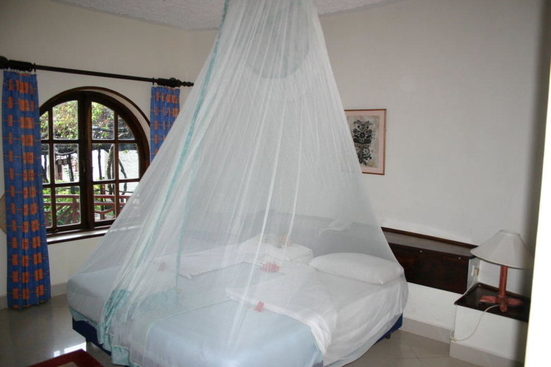 Bett Neptune Paradise Beach Resort & Spa