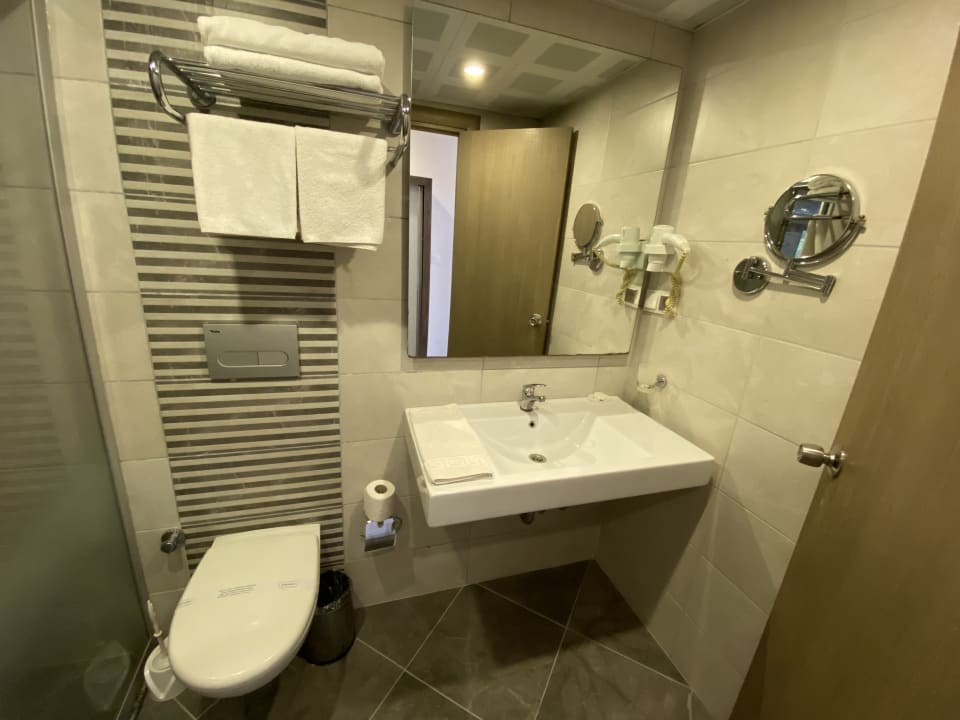 Zimmer Acar Hotel