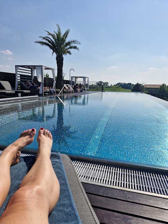 Pool Quellenhof Luxury Resort Lazise