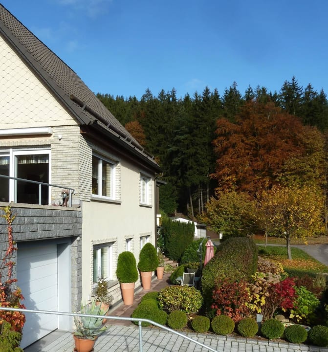 Am Waldesrand Antoinettes Ferienwohnung