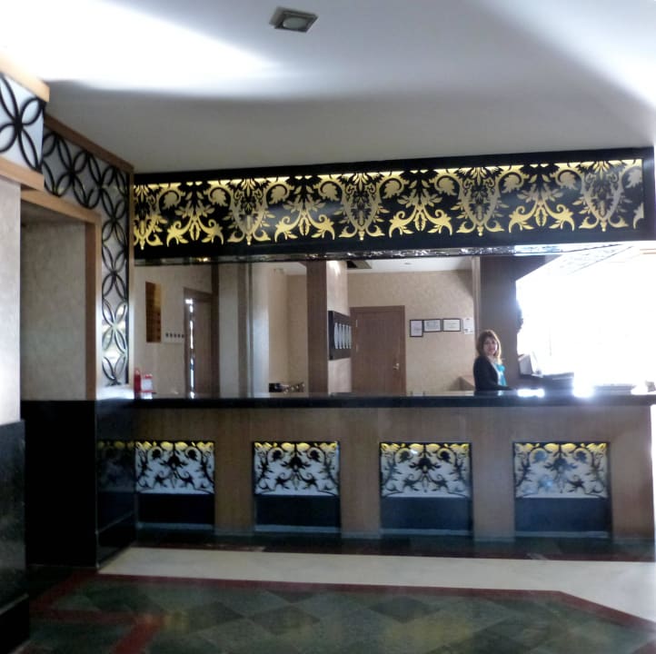 Rezeption Seaden Corolla Hotel