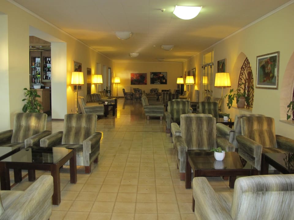 Lobby Hotel Terminus & Garda