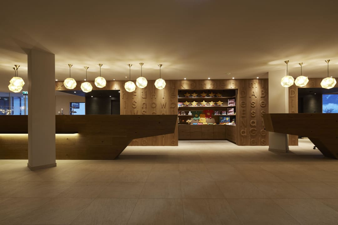 Rezeption und Hotel Shop Baby- & Kinderhotel Laurentius
