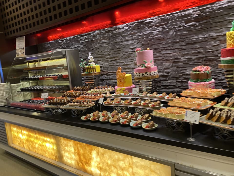 Gastro Limak Lara Deluxe Hotel & Resort