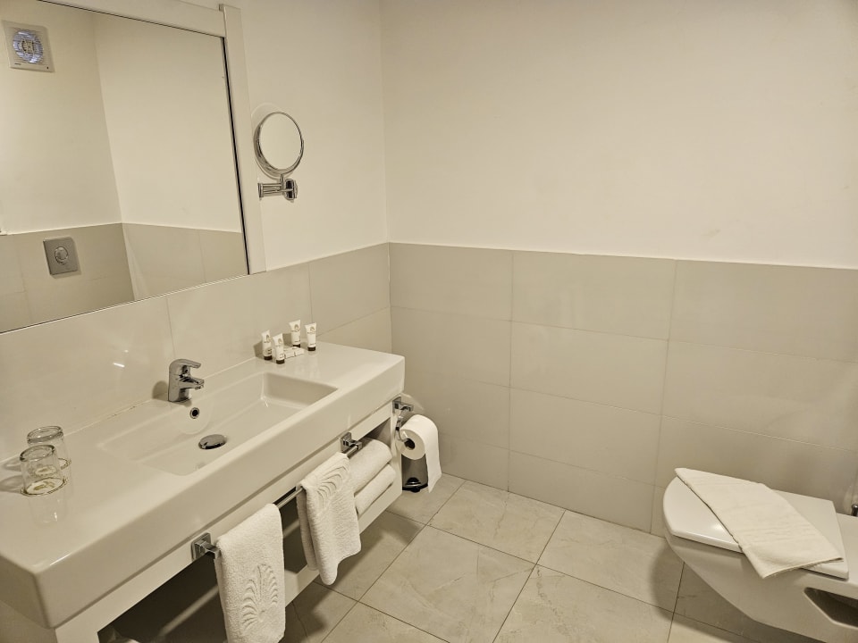 Zimmer Brayka Bay Resort