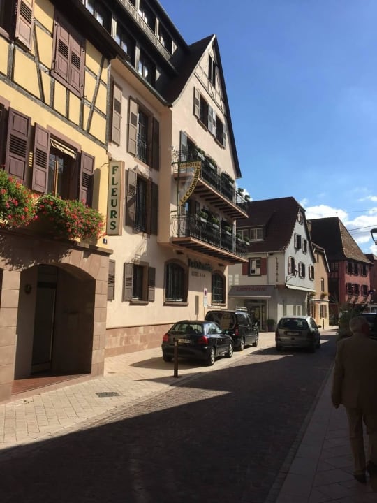 Eingnag Hotel Le Colombier