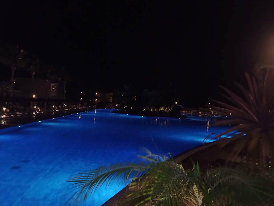 Pool Blue Lagoon Resort