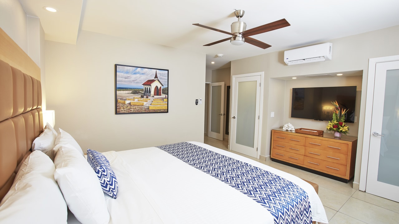 Zimmer Divi Dutch Village Beach Resort