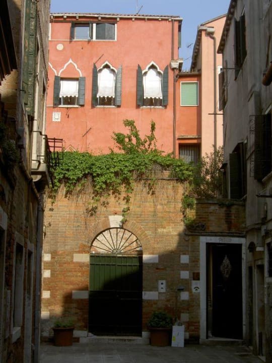 Außenansicht des Hotels Hotel Ca' Centopietre