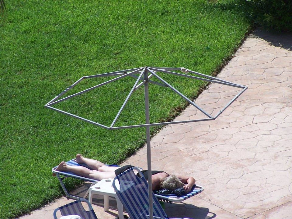 Kaputte Schirme Nelia Sea Breeze