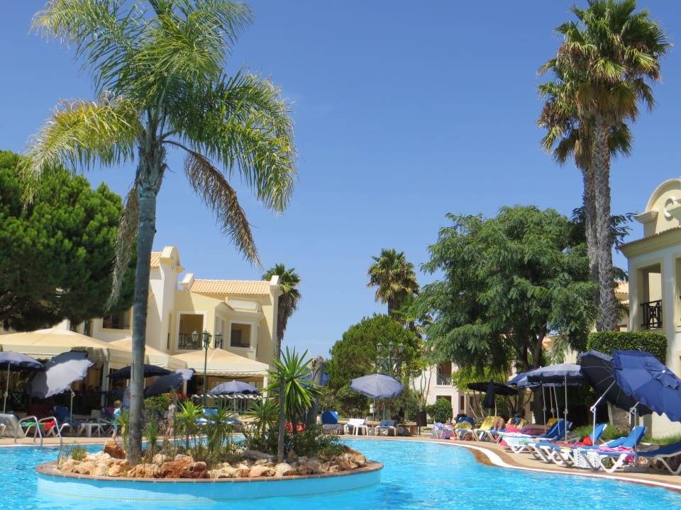 Kleiner, ruhigerer Pool  AP Adriana Beach Resort