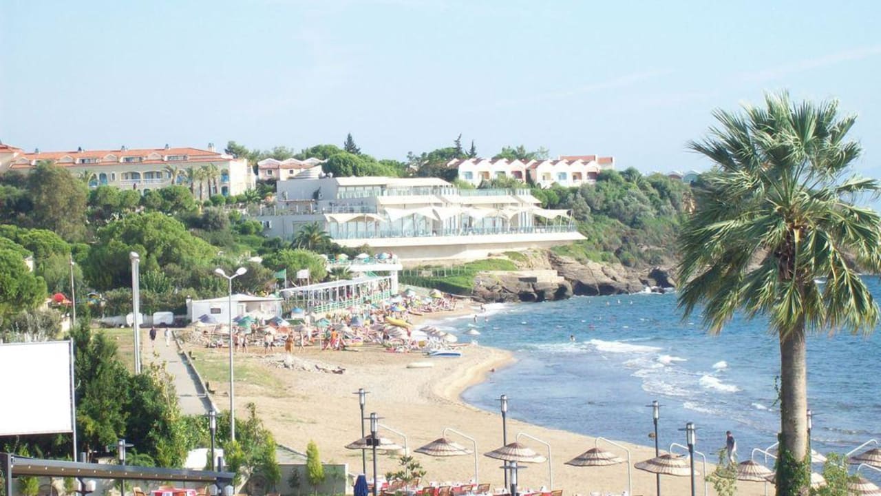 Strand Hotel Grand Efe