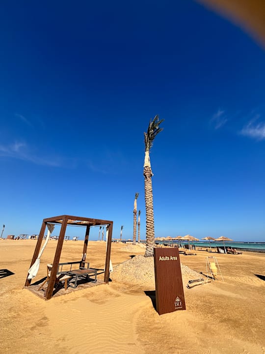 Strand True Beach Village