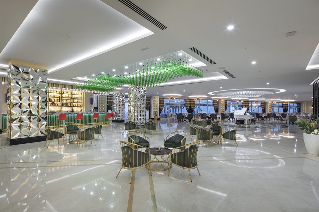 Lobby Granada Luxury Beach
