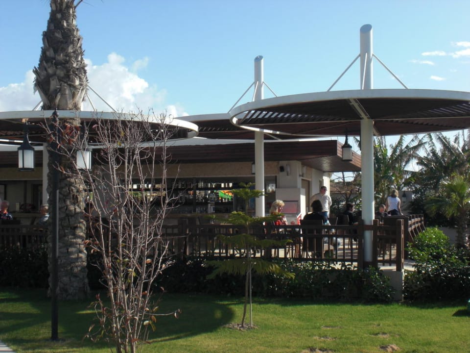 Strandbar zum Entspannen Sunis Evren Beach Resort Hotel & Spa