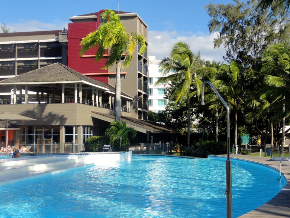 Ansichten vom Pool des "La Créole" La Creole Beach Hotel & Spa