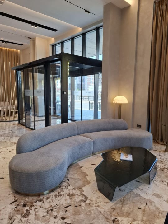 Lobby Mercure Tirana