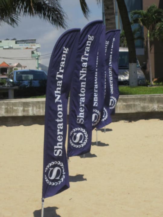 Makierung des Strandbereichs Sheraton Nha Trang Hotel & Spa