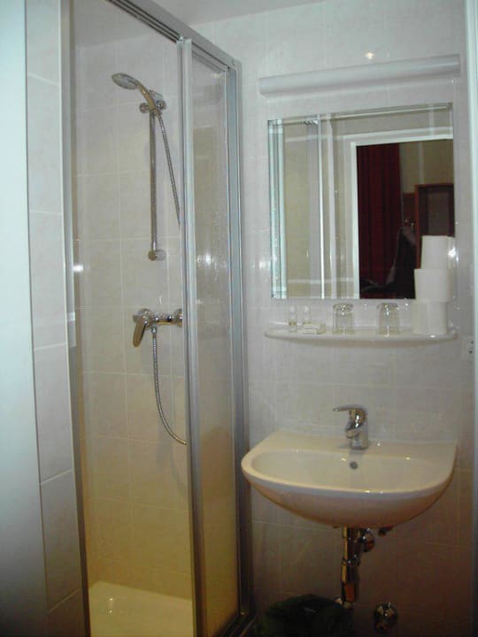 Badezimmer Hotel Jarolim