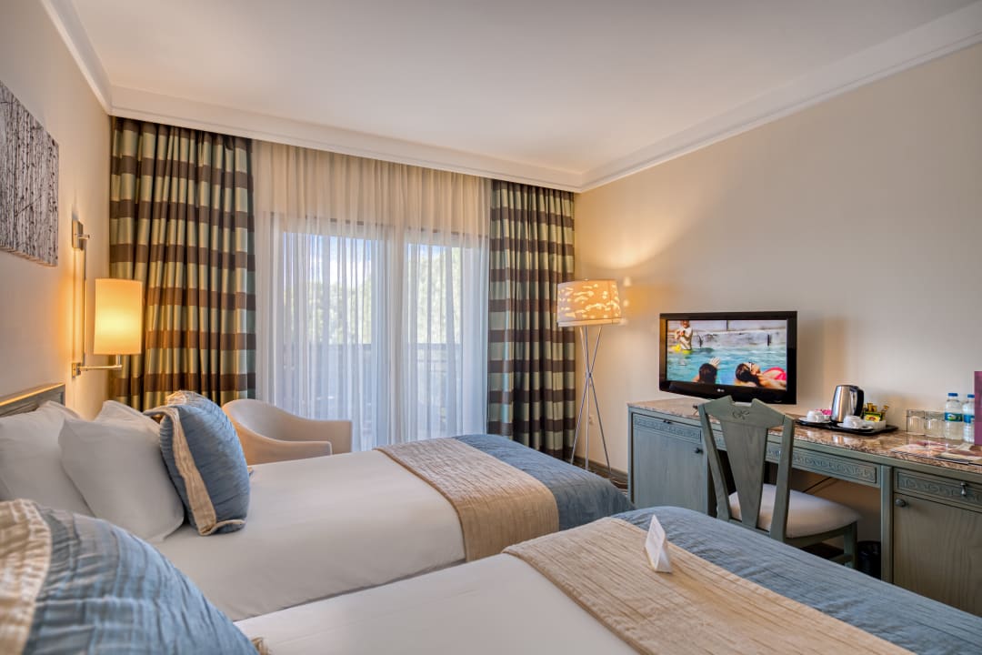 Zimmer Xanadu Resort Hotel