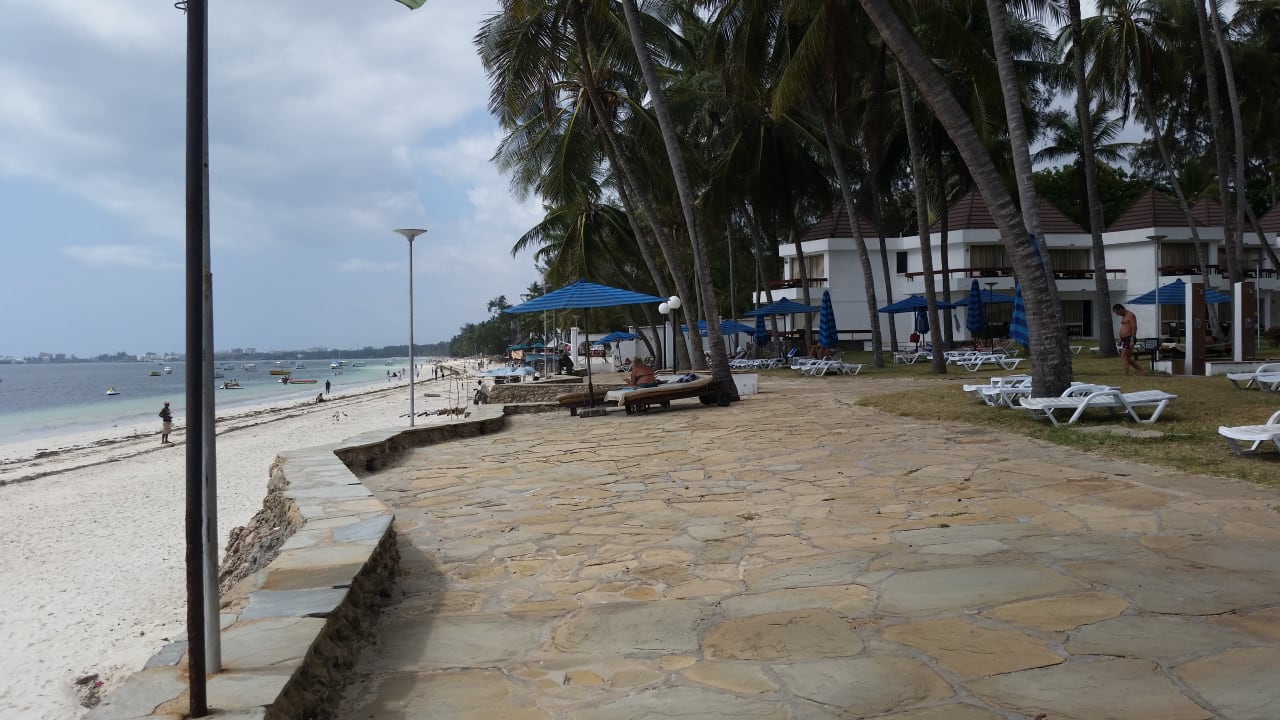 Gartenanlage Hotel Kenya Bay Beach