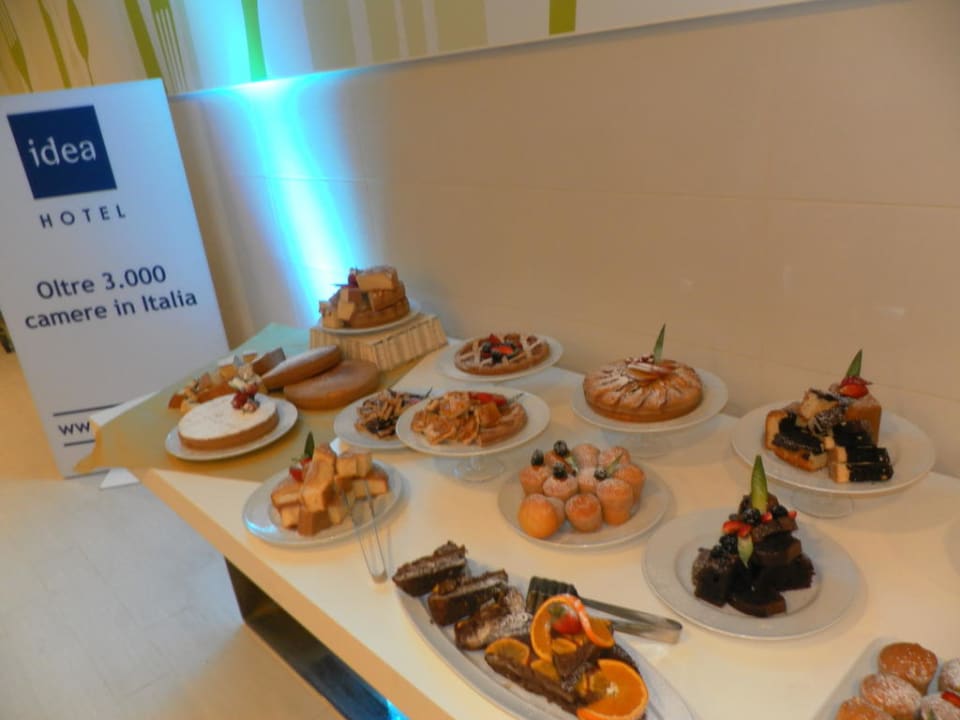 Breakfast ibis Styles Roma Vintage