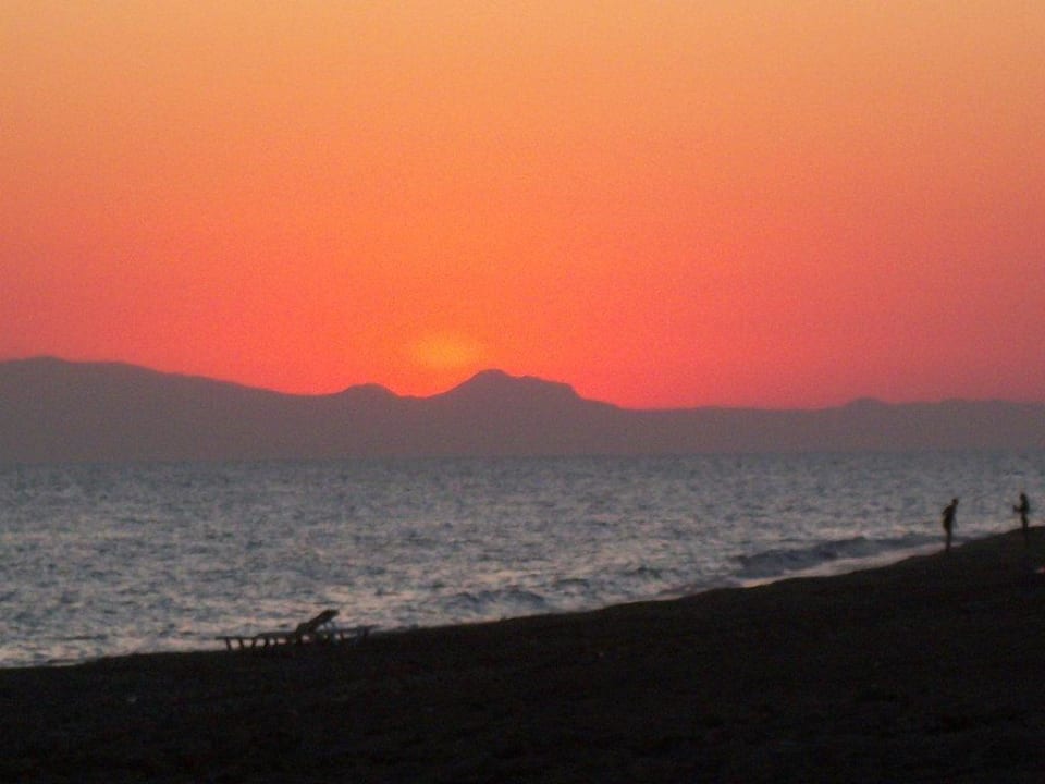 Sonnenuntergang Skys Hotel