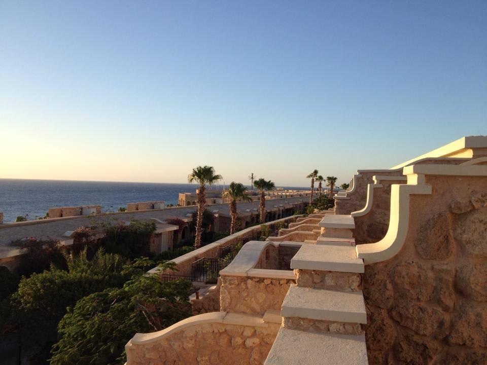 Aussicht von unserer Terrasse Pickalbatros Citadel Resort