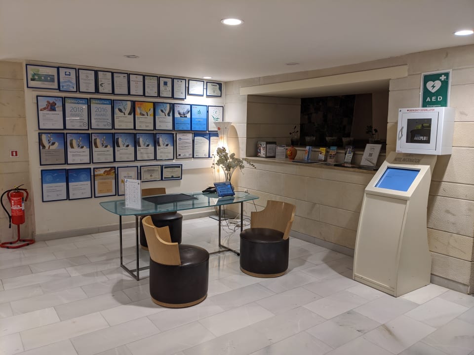 Lobby Apollonia Beach Resort & Spa