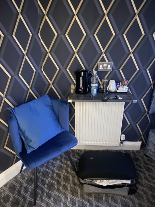 Zimmer Mentone Hotel