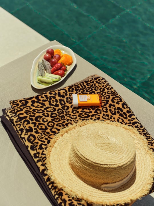 Pool Anda Barut Collection