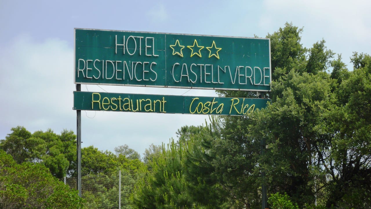 L'entrée de la résidence Apartments Santa Giulia