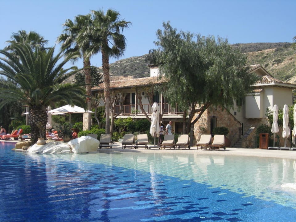 Pool Columbia Beach Resort